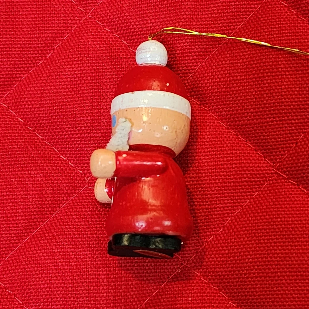 N/A festive wooden